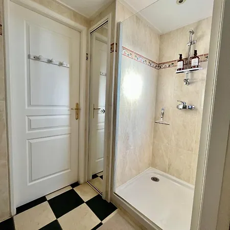 아파트 Exceptionnel Aux Portes De La Mediterrannee 히에레
